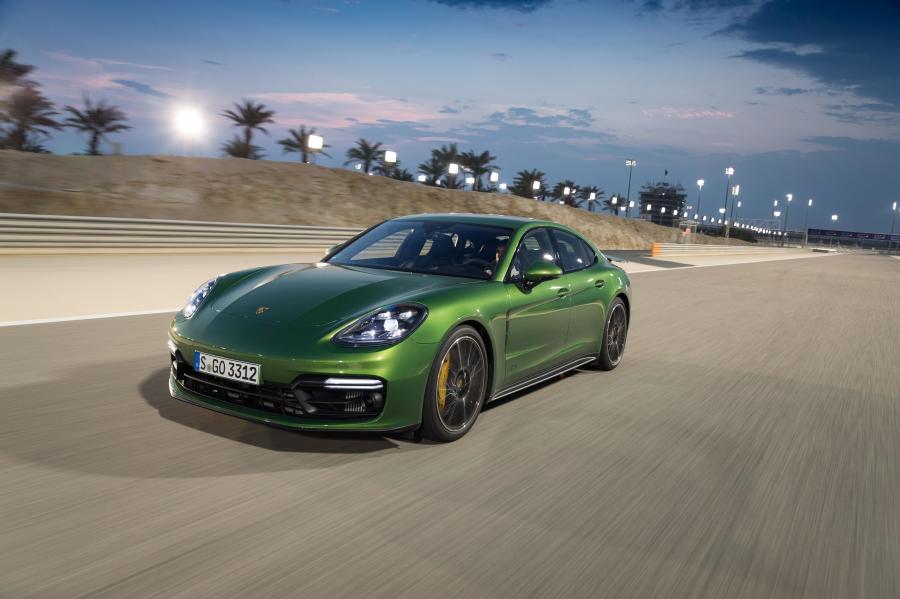  Porsche Panamera GTS (971) 2018 года  (WW) (фото 24 из 42)